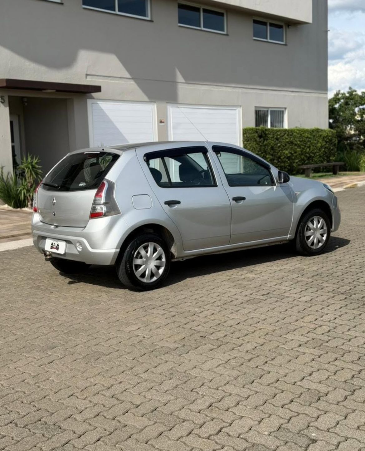 WhatsApp Image 2025-12-31 at 14.44.35 (1)